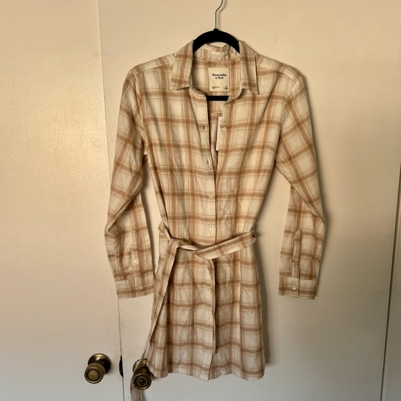 Abercrombie & Fitch Dresses & Skirts - NWT Abercrombie flannel dress
